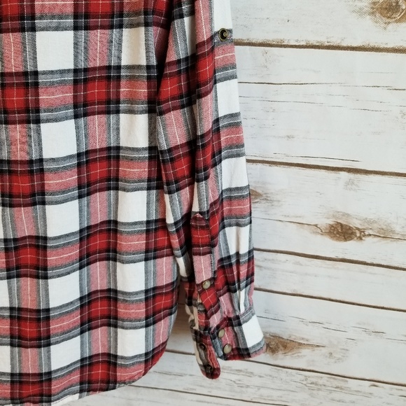 Jachs Girlfriend plaid flannel button snap down - Picture 6 of 7